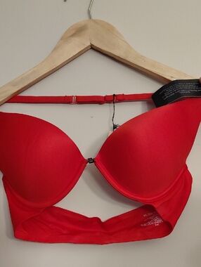 Victoria's Secret Bright Red Molded Push-Up Bra